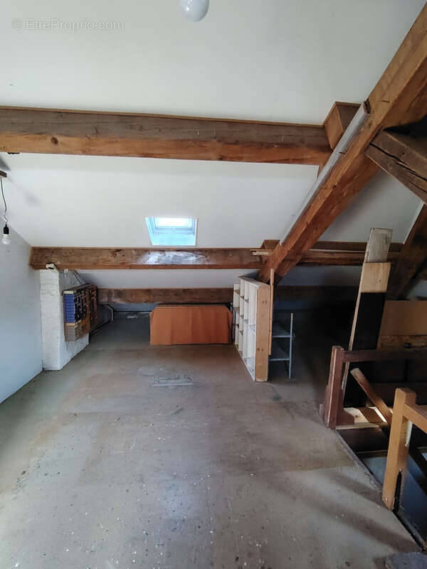 Maison à LAMORVILLE