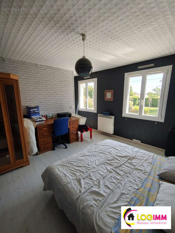Maison à DOUCHY-LES-MINES