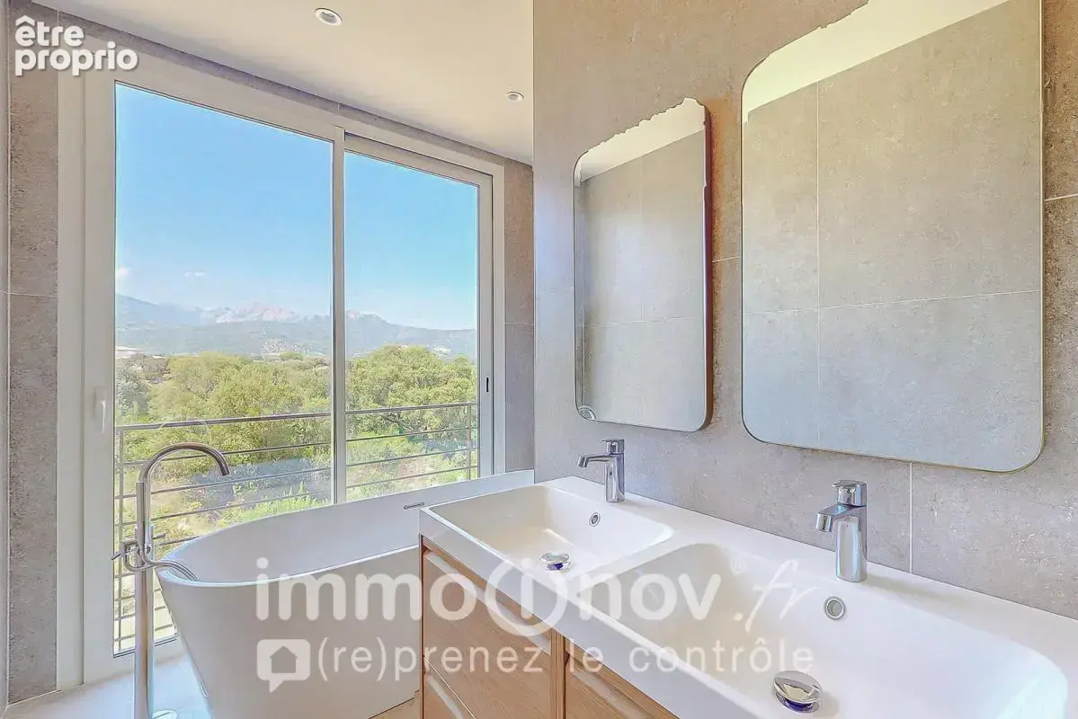 Villa de Luxe a Vendre en Corse du sud - Vue Mer et Montagnes - photo 12