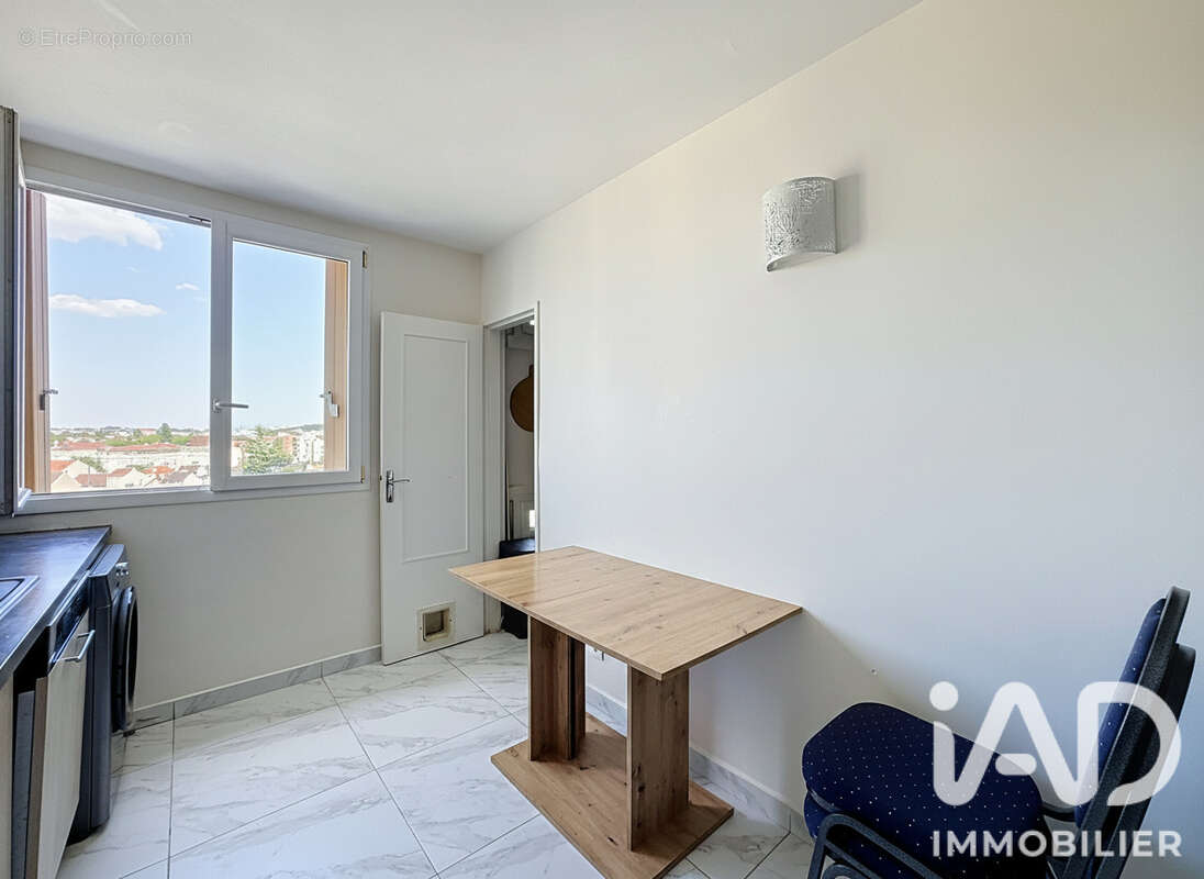 Photo 5 - Appartement à DEUIL-LA-BARRE