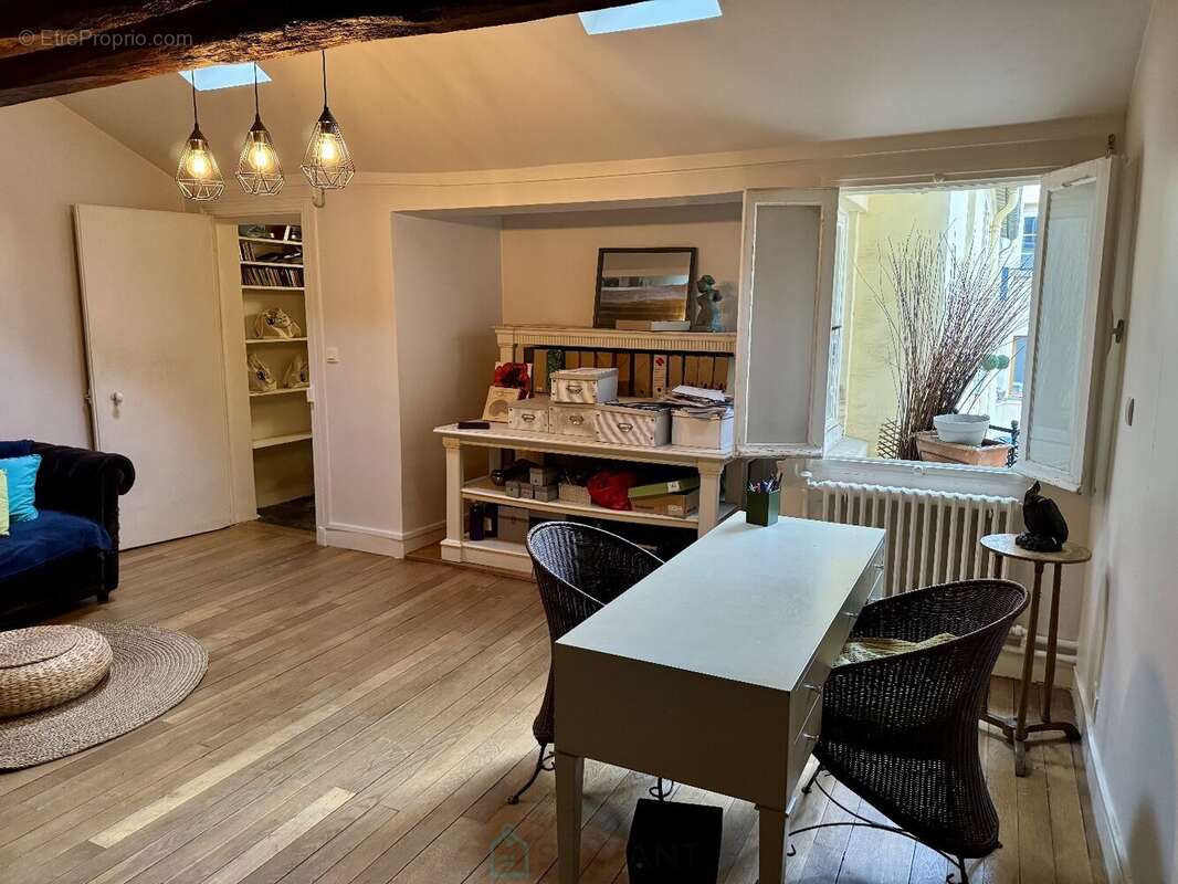 Appartement à VERSAILLES