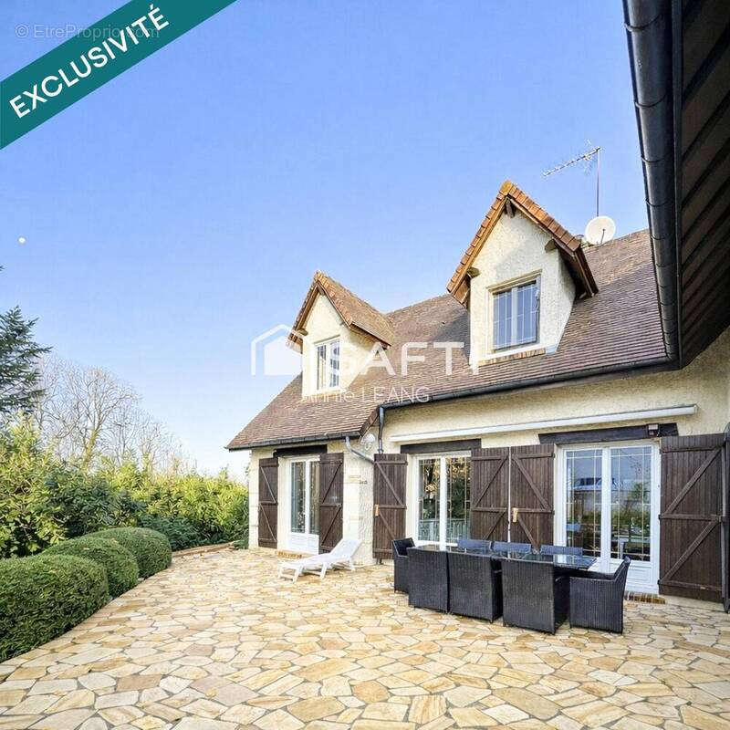 Photo 1 - Maison à MONTEVRAIN