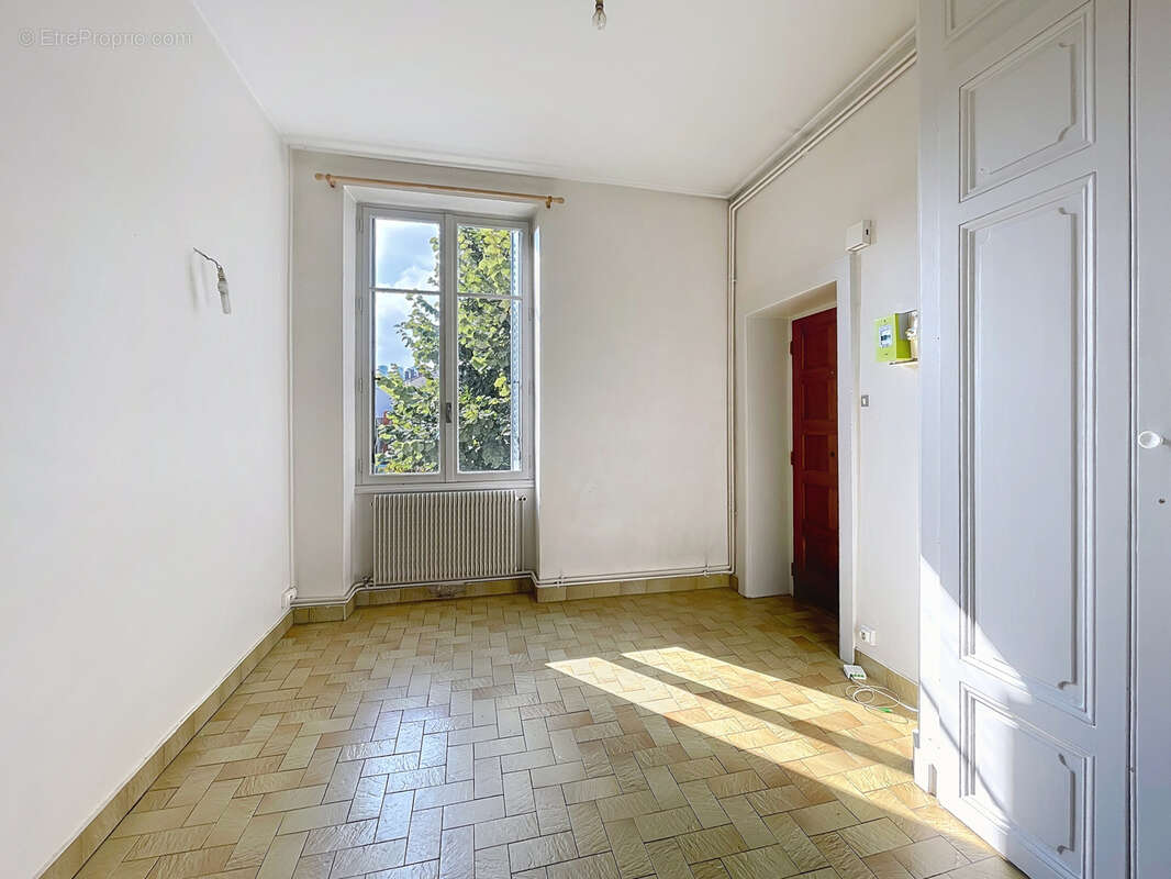 Appartement à LYON-9E
