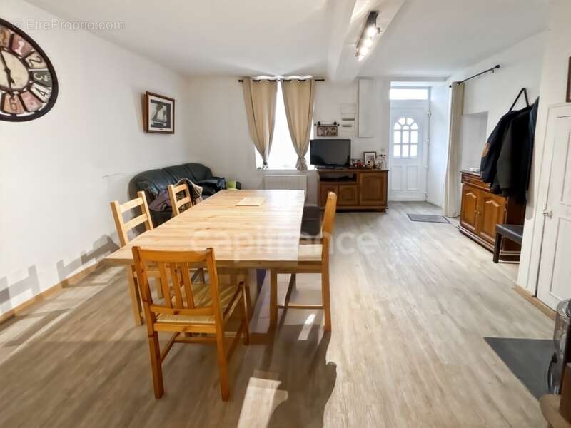 Maison à vendre  SOULIGNE FLACE (72) maison de ville - photo 5