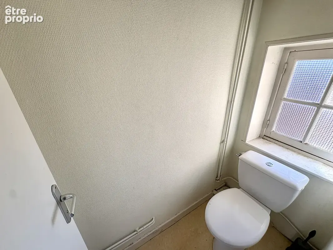 Appartement t3 / dernier étage / 48 m2 / hyper-centre / place gaillard / place de jaude / clermont-ferrand - photo 7