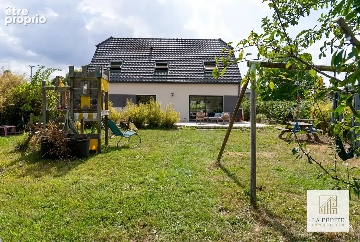 Maison individuelle 5 chambres  DPE A  1 000 m2 de terrain SAINT-AMAND-LES-EAUX   MONT DES BRUYÈRES - photo 13