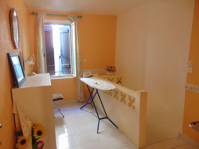 AGDE : maison de 4 pièces 66 m² environ - photo 6