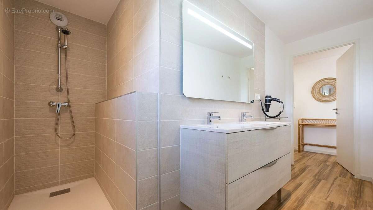 Appartement à LA GRANDE-MOTTE
