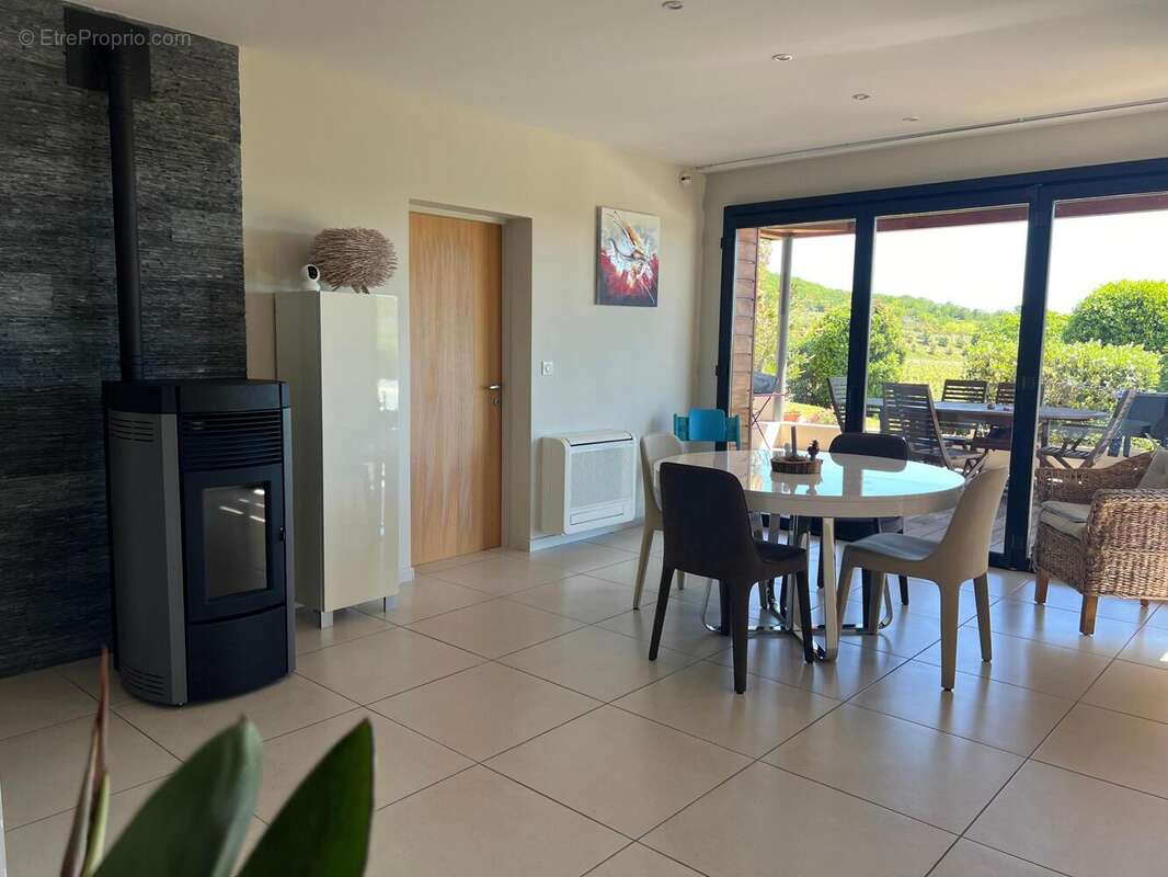 Photo 3 - Maison à LIEURAN-CABRIERES