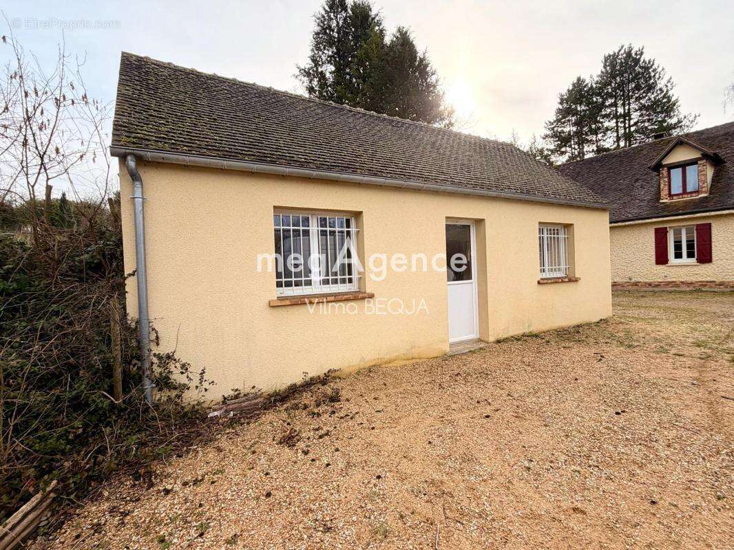 Maison à VALLERY