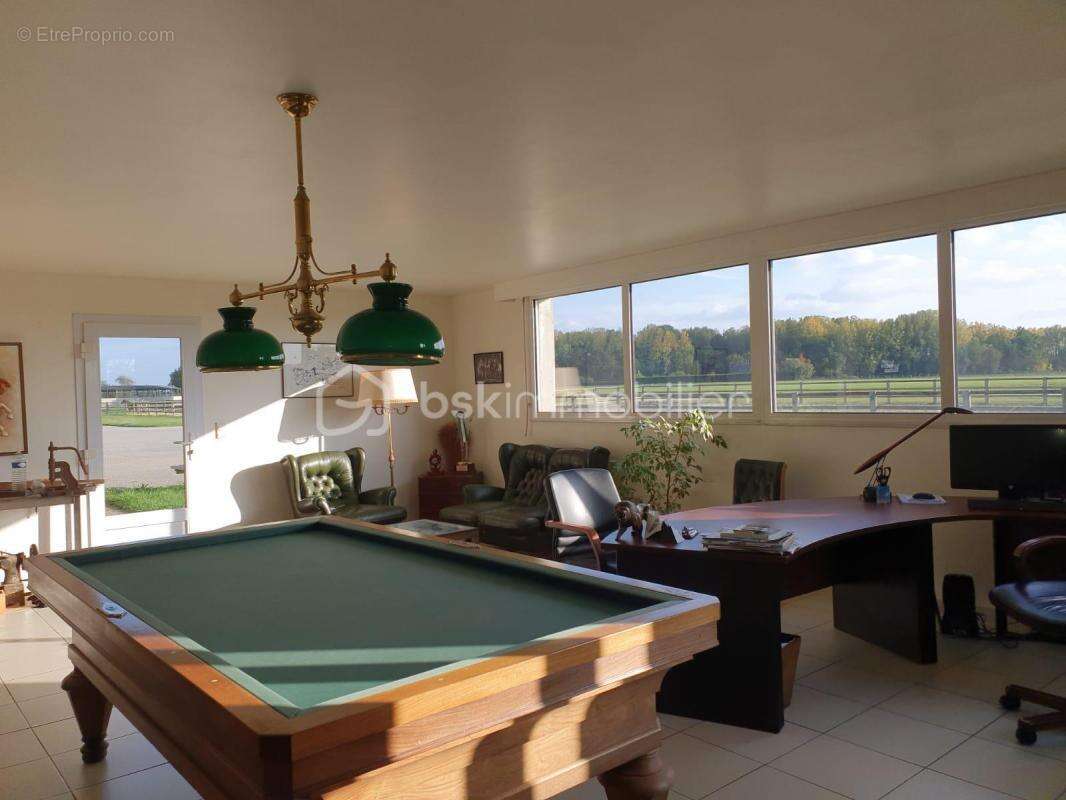 Maison à FONTENAY-TRESIGNY