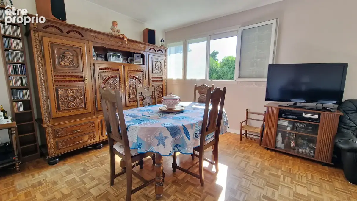 A fosses - pavillon mitoyen de 4 pieces. - photo 2