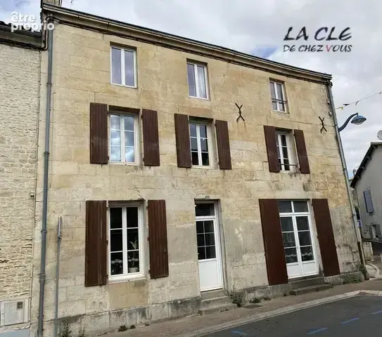 Maison à BENET