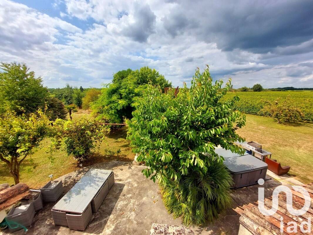 Photo 1 - Maison à BONNEVILLE-ET-SAINT-AVIT-DE-FUMADIERES