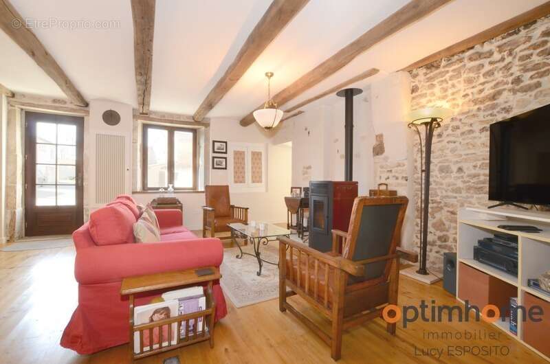 Charmante maison de village à Joussé 86350 – Prête à emménager !  - photo 7