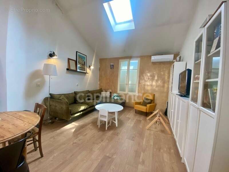 Appartement à PAULHAN