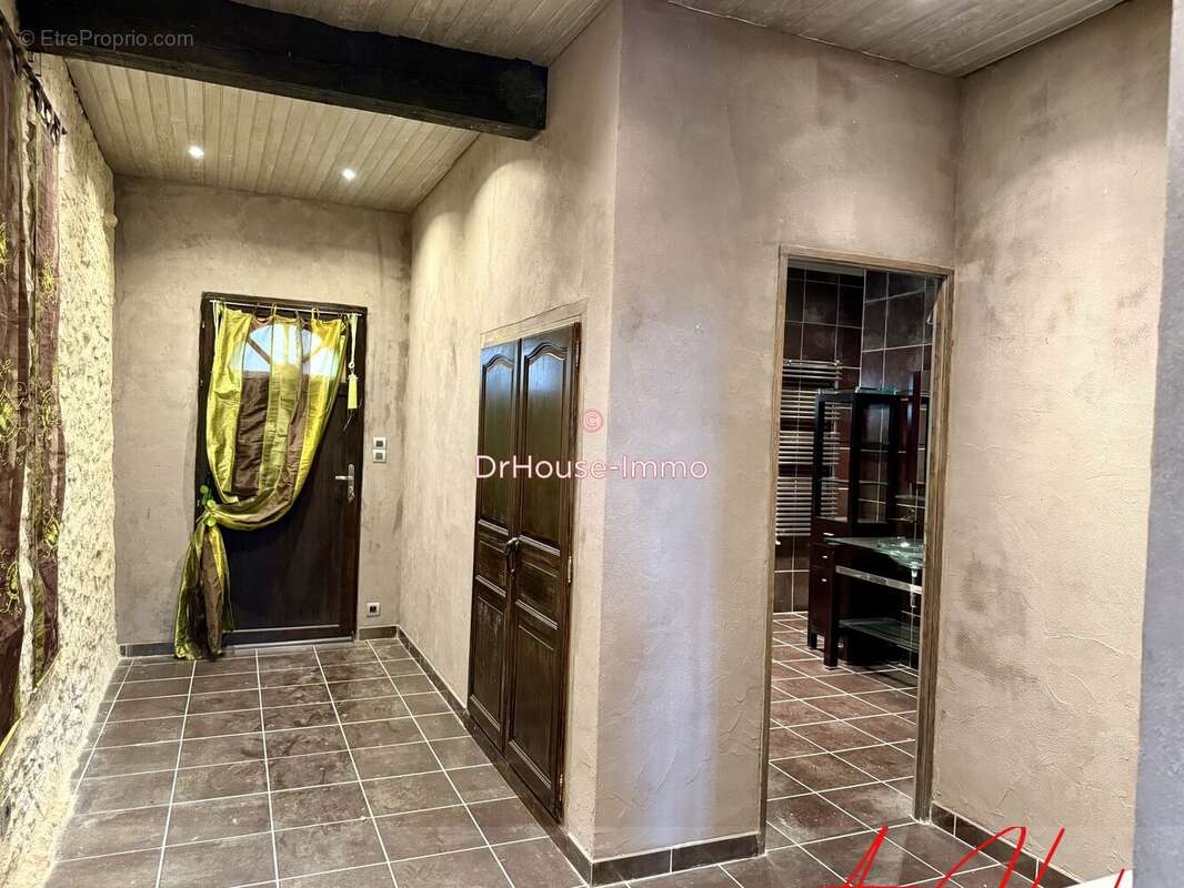 Maison 350 m² à Monsegur  - photo 14