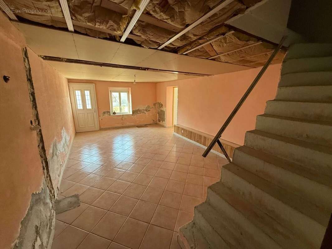 Maison à rénover dans un petit village de Haute-Saône - photo 3