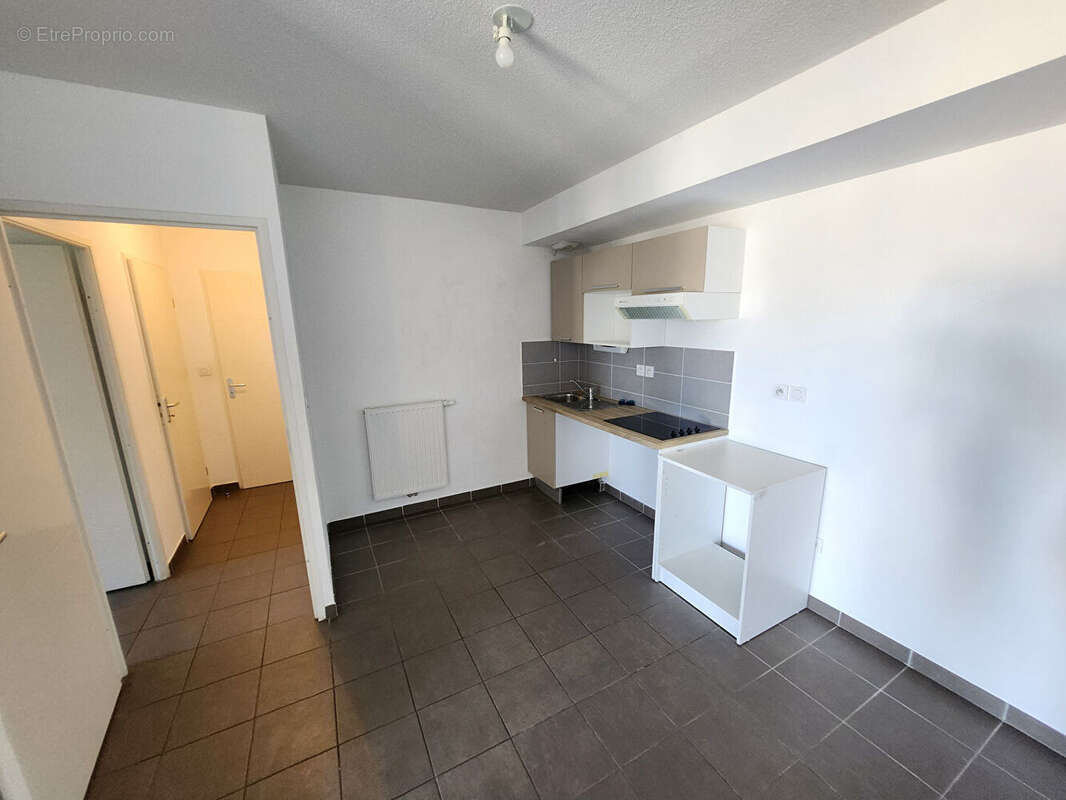 Appartement La Seyne Sur Mer 3 pièce(s) 60 m2 avec terrasse et place de parking - photo 3