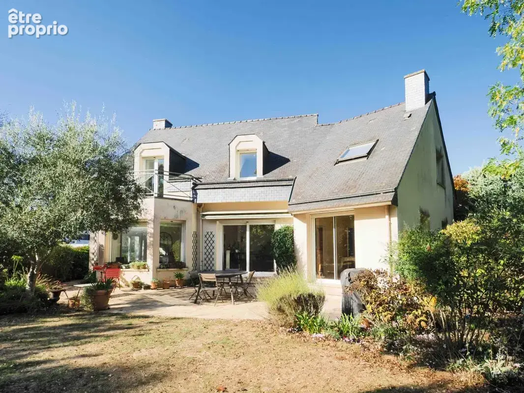Maison 7 pièces 182 m² à vendre à Vern-Sur-Seiche (35770) - photo 2