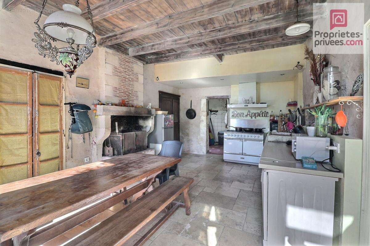 Maison à SAINT-JUST-LUZAC