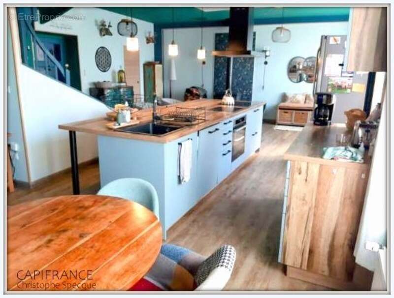 Maison à CELLES-SUR-DUROLLE