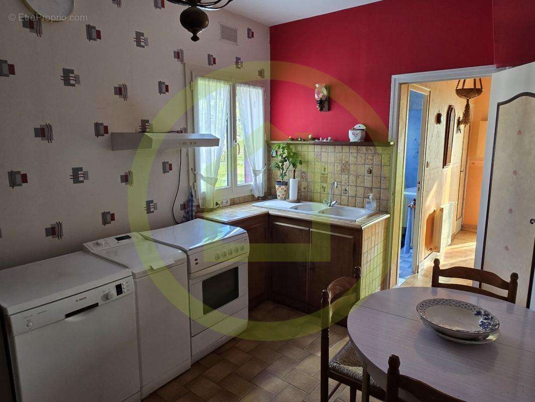 Maison à FLEURY-LES-AUBRAIS