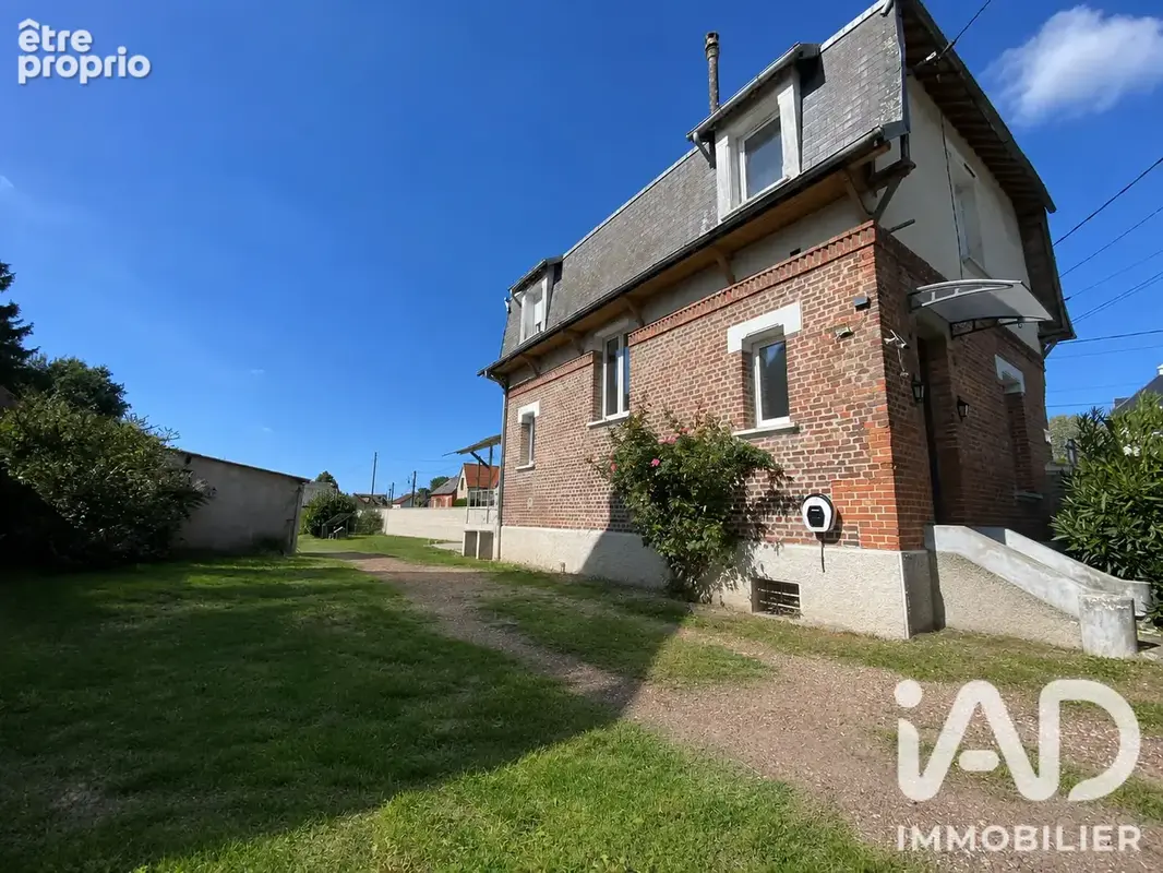 Photo 1 - Maison à MOY-DE-L'AISNE