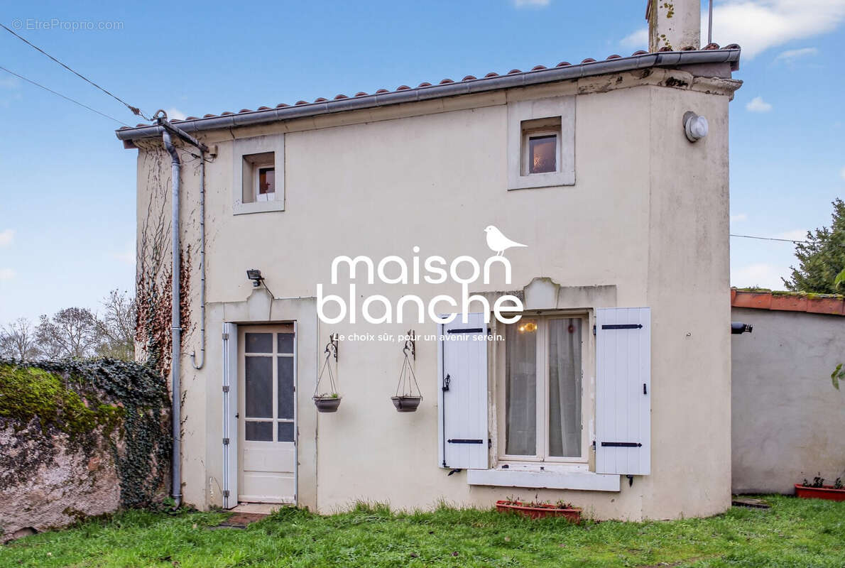 Maison à THOUARS