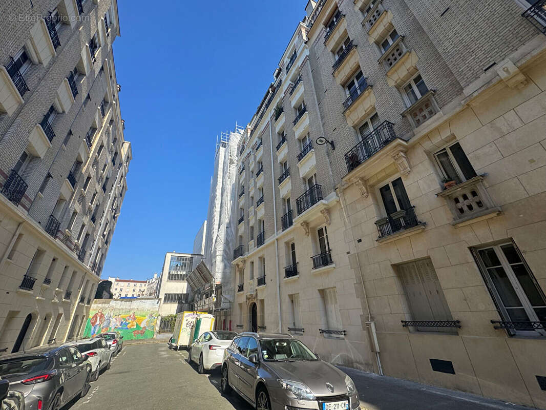 Appartement à PARIS-20E