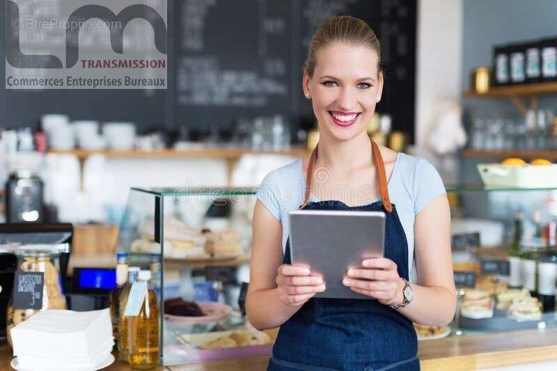 Commerce à PARIS-11E