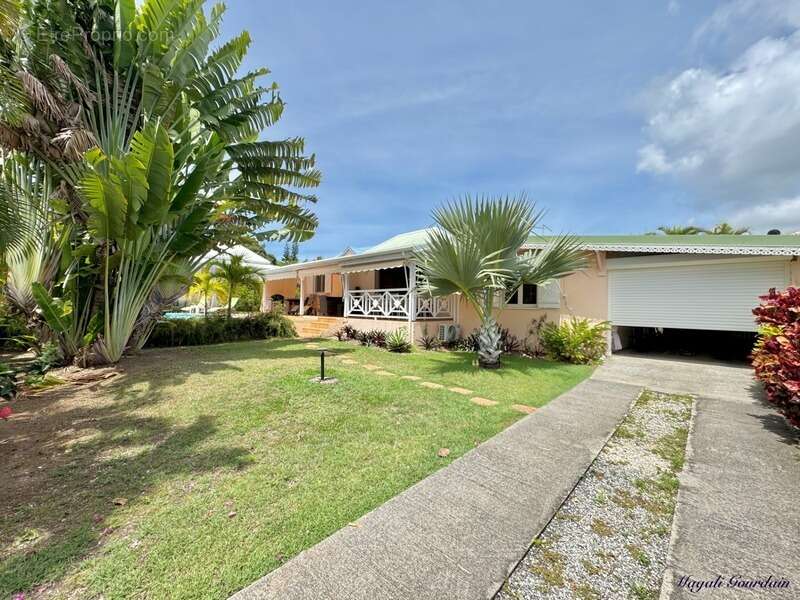 A vendre villa meublée & totalement equipee avec piscine – emplacement premium - photo 4