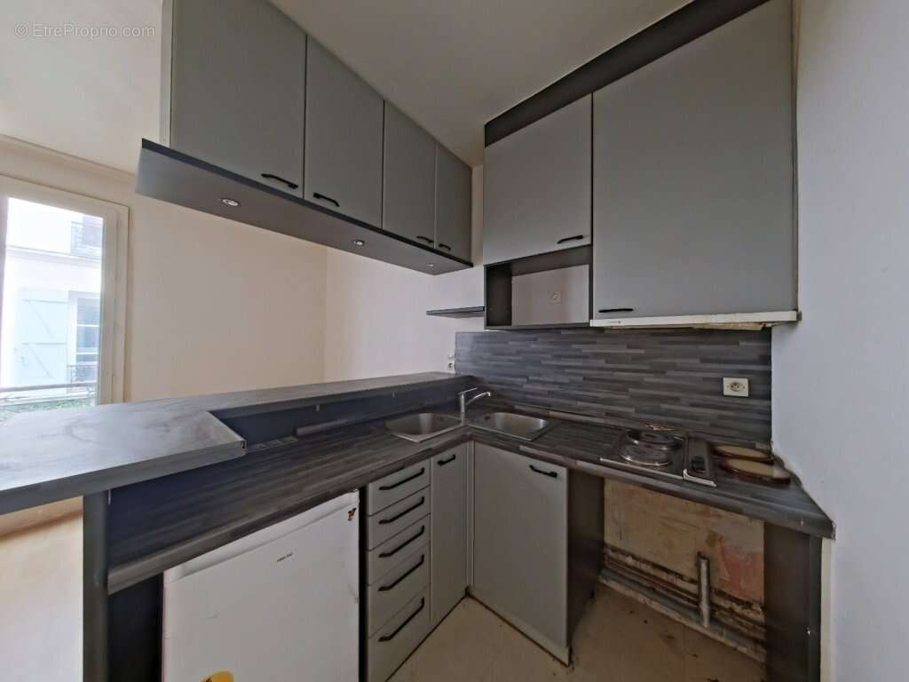 Appartement à PARIS-20E