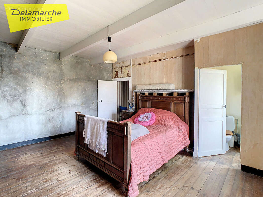 Maison à BRICQUEVILLE-SUR-MER