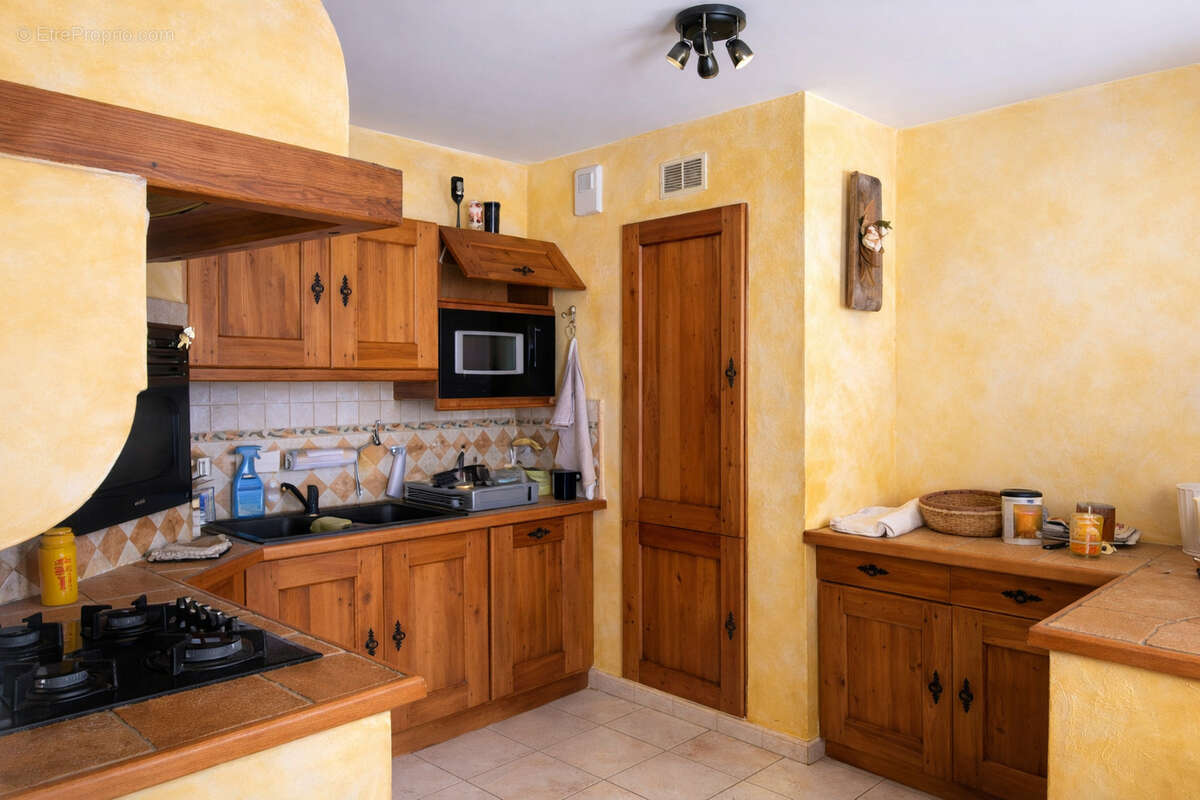 Appartement à ALLONZIER-LA-CAILLE