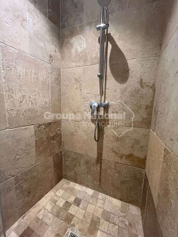 Appartement à NOVES