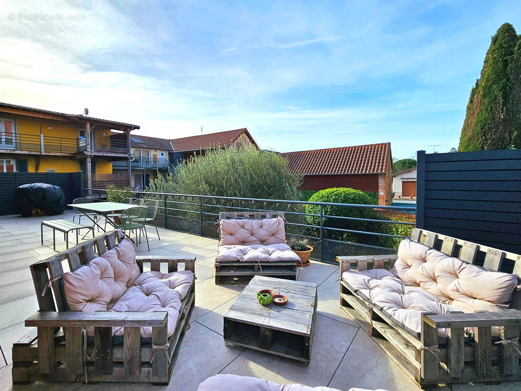 Appartement à CHARNAY-LES-MACON