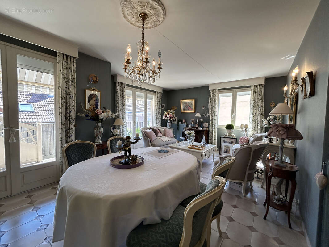 Appartement F4 - photo 2