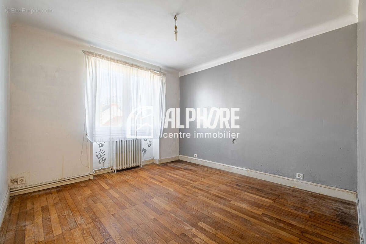 Nantes - Maison familiale évolutive avec jardin - 7 pièces -183 m² - garage double - photo 7