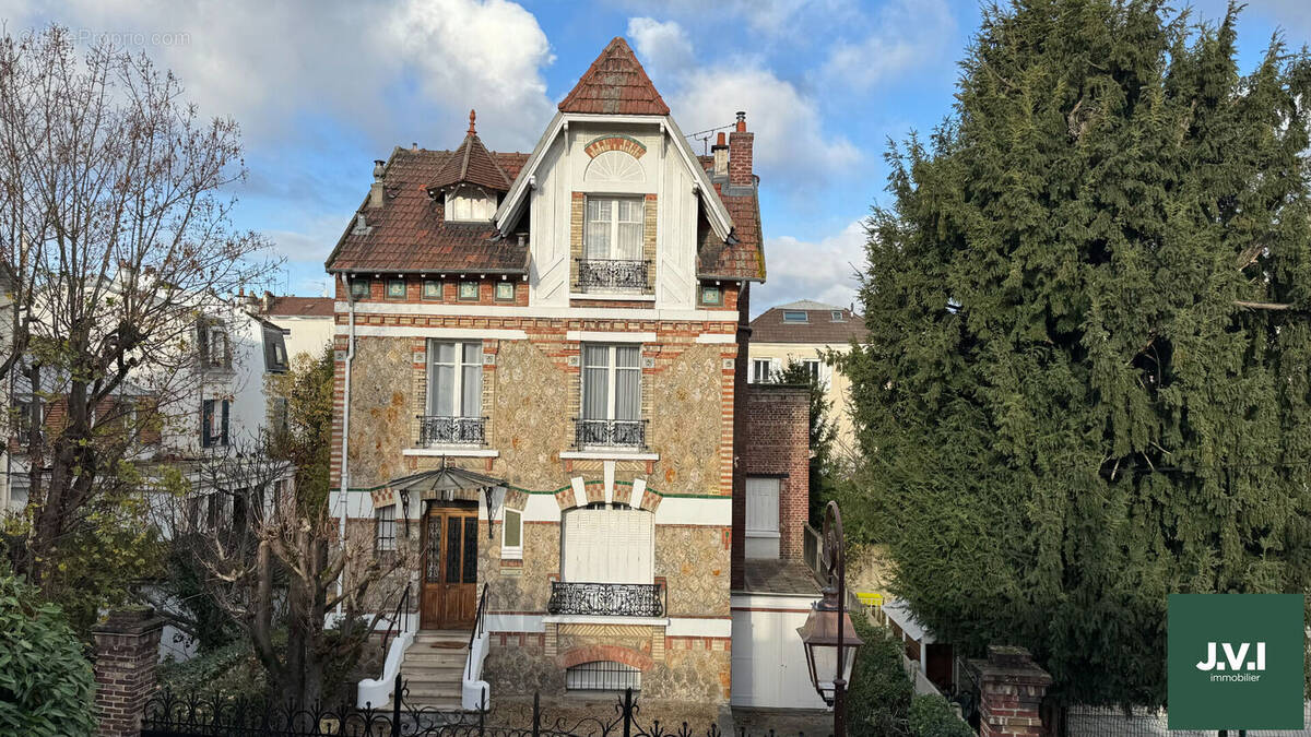 Maison à ENGHIEN-LES-BAINS