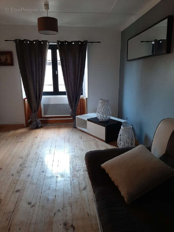 Maison à LE CHEYLARD