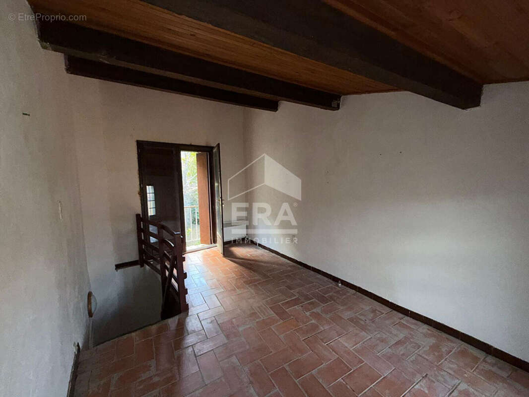 Autre à VILLEROUGE-TERMENES