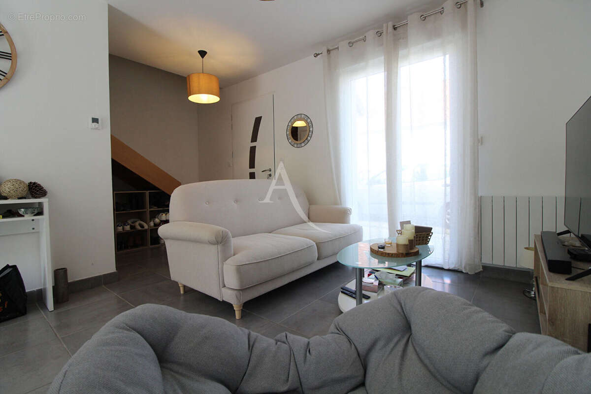 Maison à SAINT-GERVAIS-LA-FORET