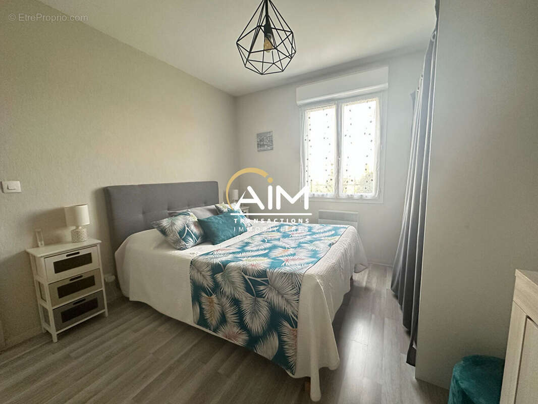 Maison à PARCAY-MESLAY