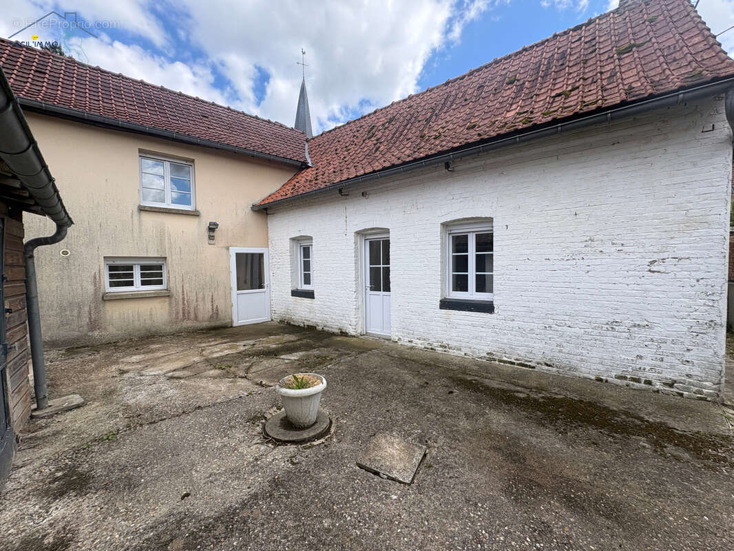 Maison à TOURS-EN-VIMEU