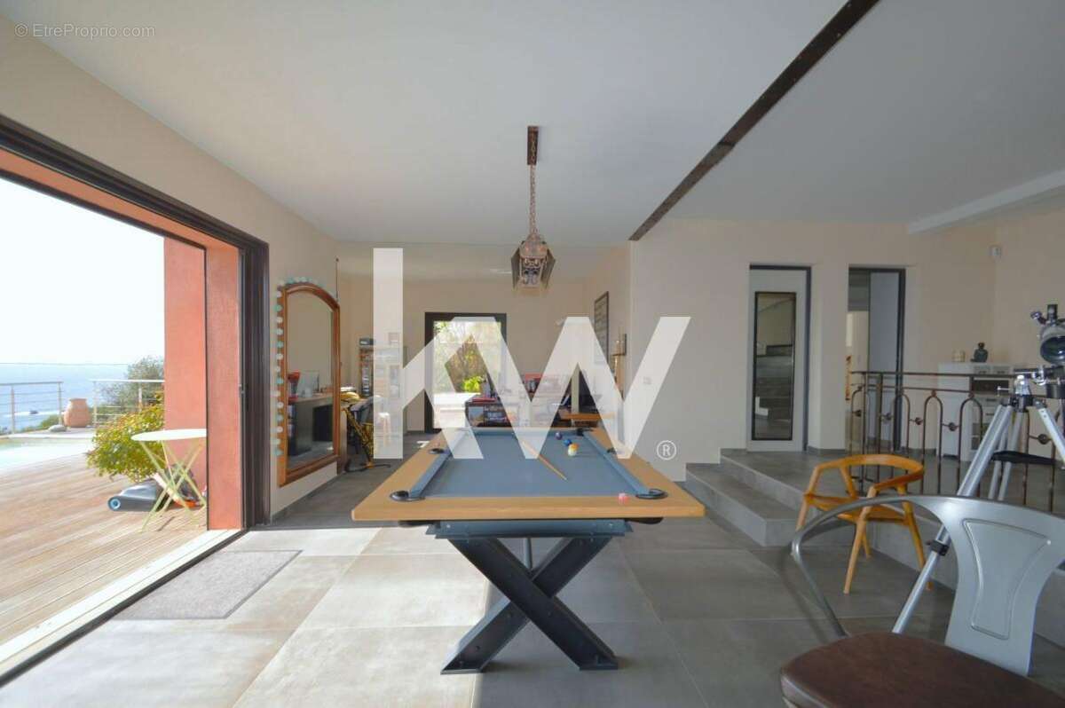 Maison à SAINT-RAPHAEL