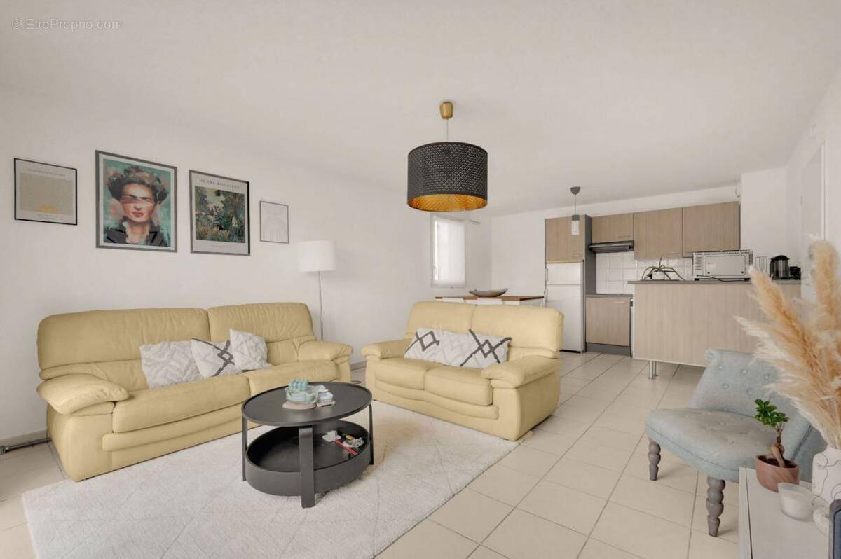 Appartement à SAINT-ORENS-DE-GAMEVILLE