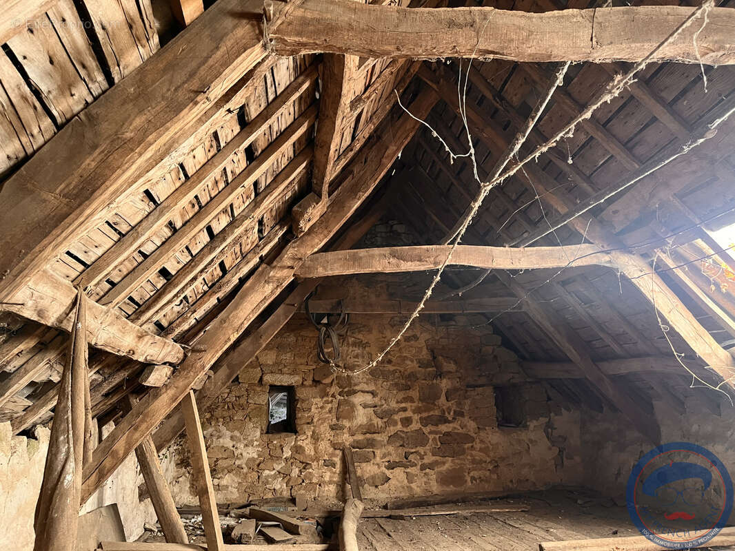 Corps de ferme maisons  et dépendances en pierre Quimper - photo 6