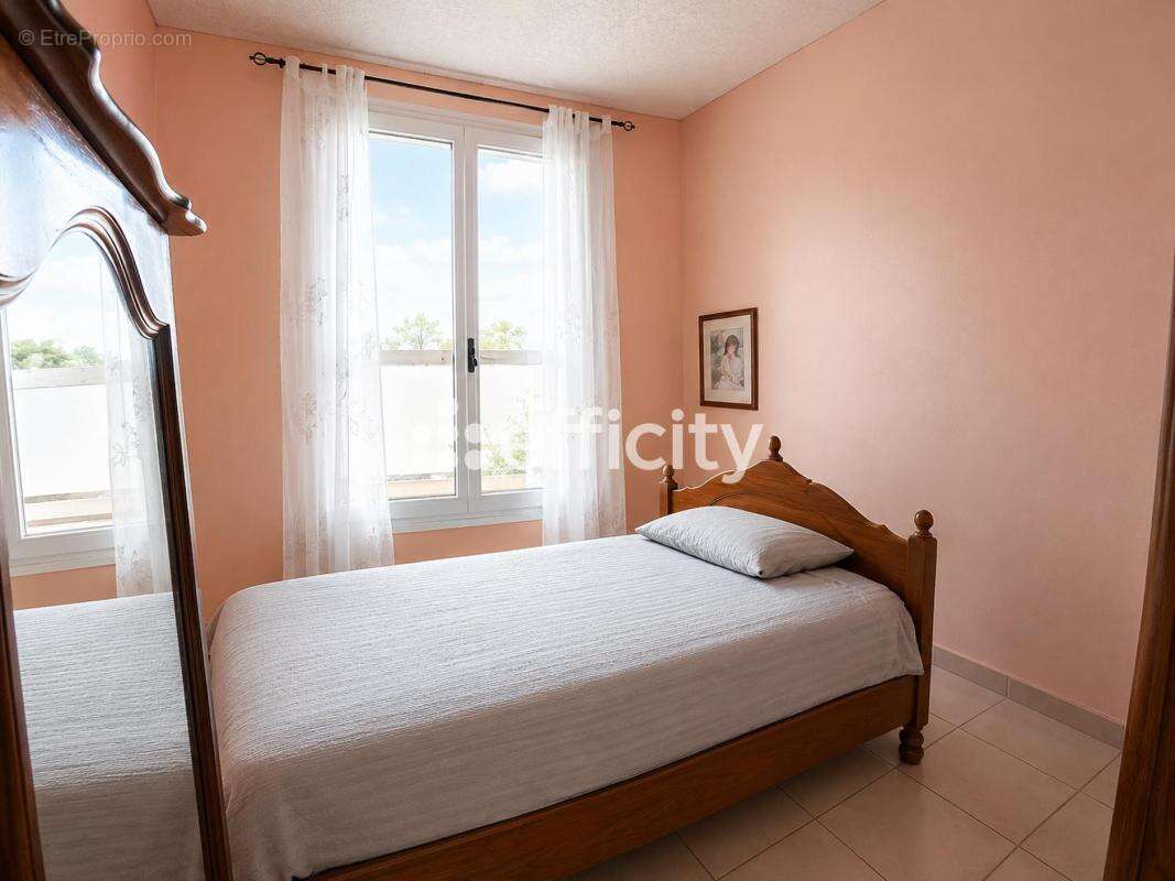 Appartement à SORGUES
