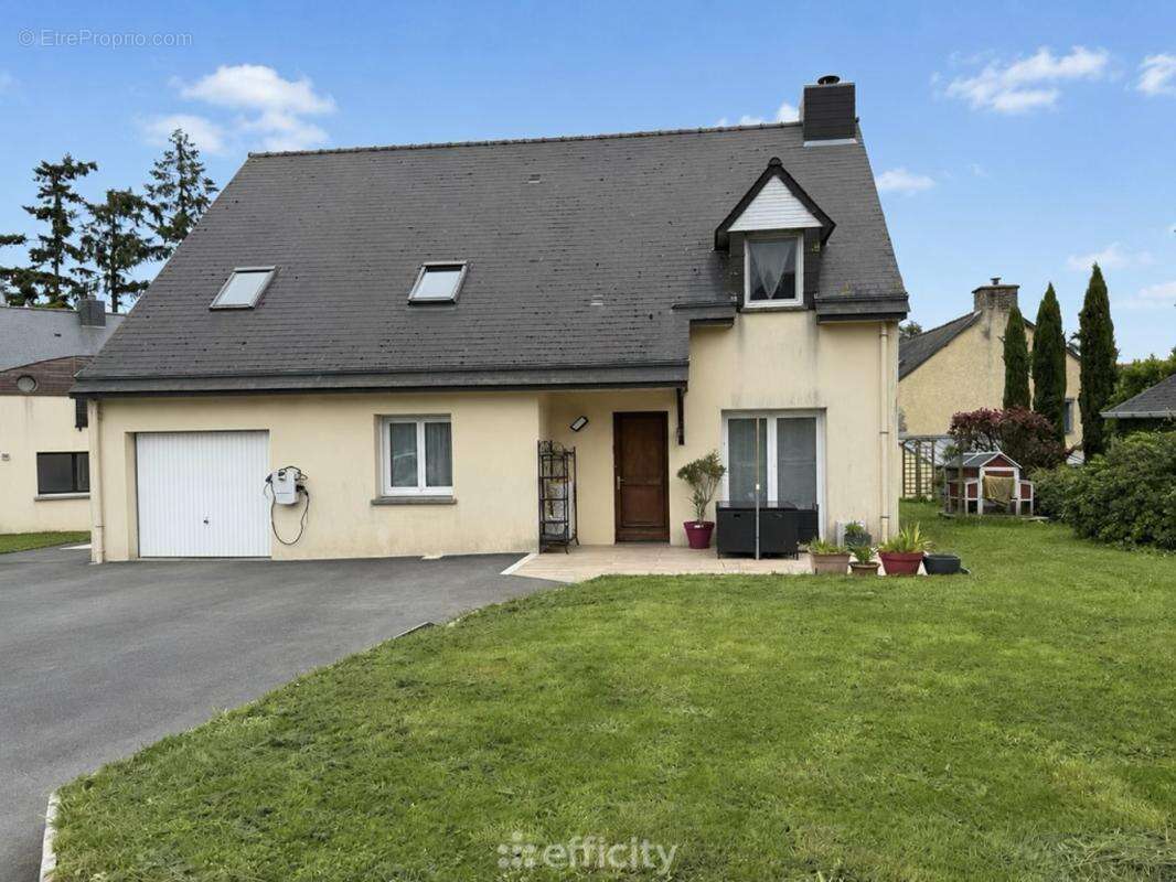 Maison 130 m² à La Chapelle-Chaussee  - photo 4